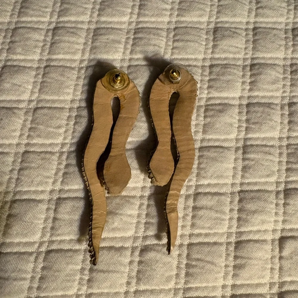 Very rare vintage hand beaded snake earrings - Picture 4 of 8